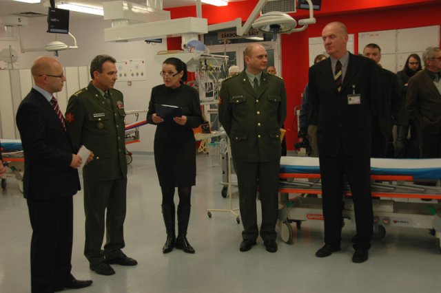 Nové vybavení traumacentra v ÚVN Praha
