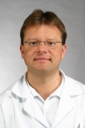 MUDr. Daniel Langer
